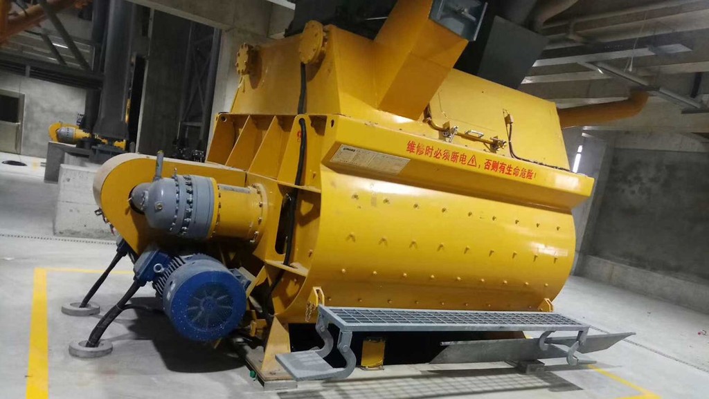 Concrete Mixer using a planetary gearbox